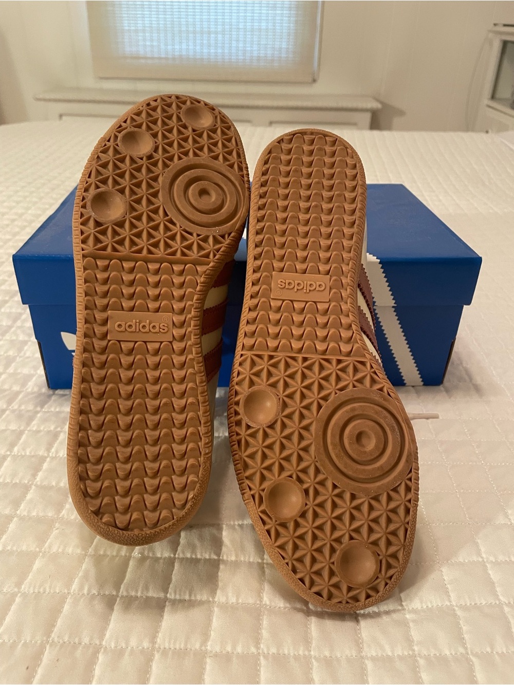 adidas Cream Sneakers with Brown Stripes - Picture 4 of 5